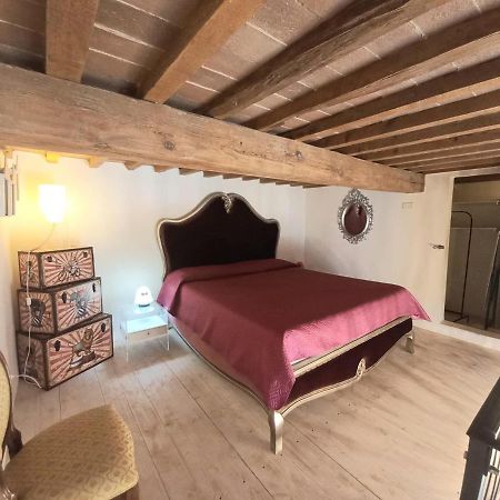 L'Ora Delle Streghe B&B Centralissimo Livorno Exterior foto