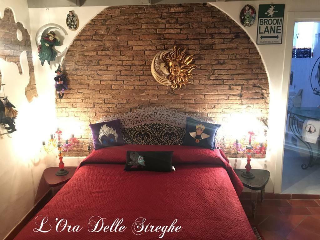 L'Ora Delle Streghe B&B Centralissimo Livorno Exterior foto